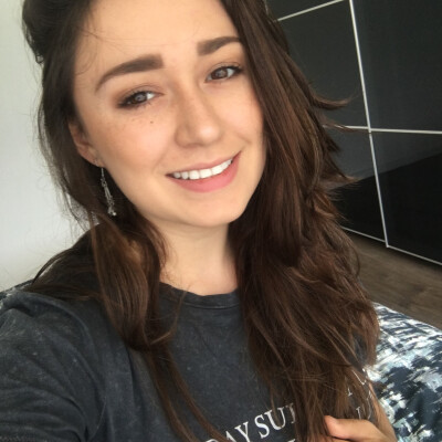 Karen  zoekt een Kamer / Studio / Huurwoning in Haarlem