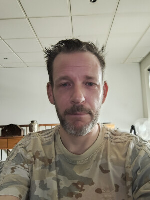 Marcel  zoekt een Kamer / Studio / Huurwoning / Appartement in Haarlem